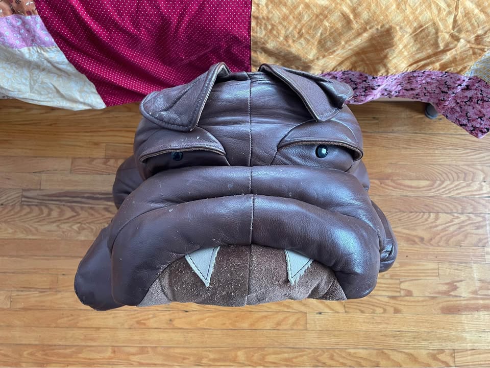 Bulldog Ottoman/Floor Cushion - photo 2