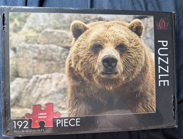 192 Piece Factory Sealed Grizzly Bear Jigsaw Puzzle