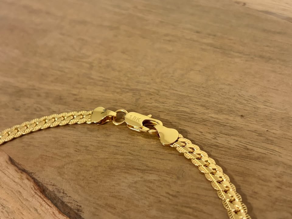 Gold Chain Necklace – New - photo 2