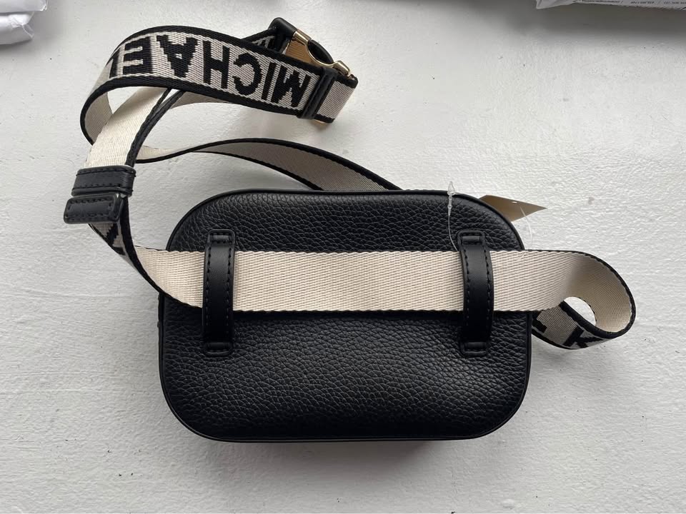 Black Michael Kors Belt Bag - photo 2