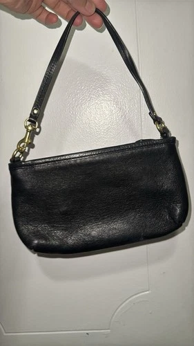 Coach Pleated Black Leather Wristlet / Mini Handbag - photo 4
