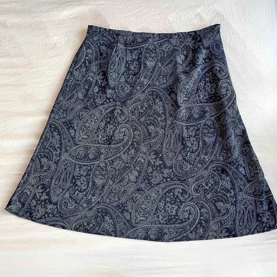 Vintage Flow-y Jessica Paisley Skirt (S/M) thumbnail
