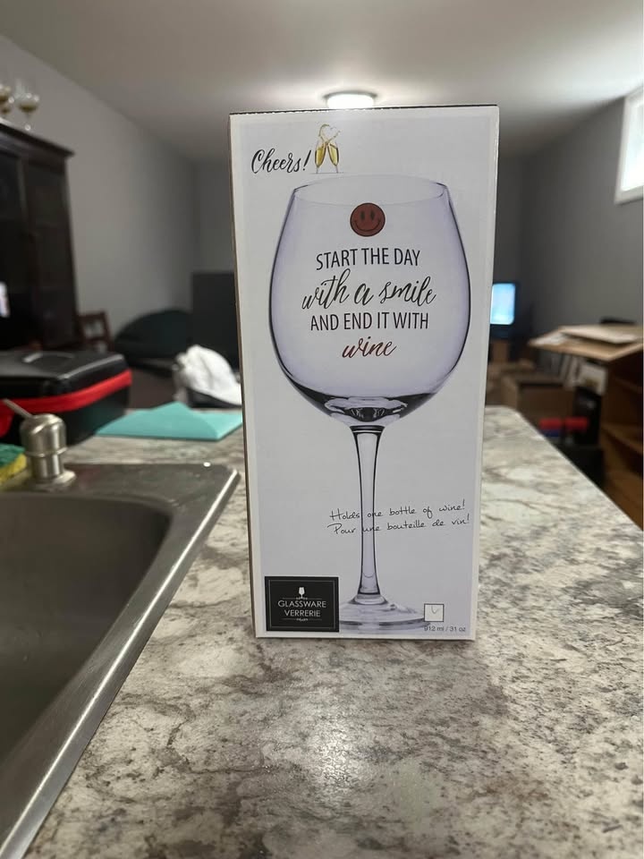 Novelty Wine Glasses - photo 2