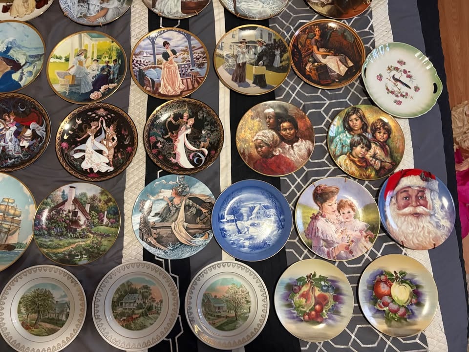 66 Collector Plates & Extra Stands - $180 - photo 2