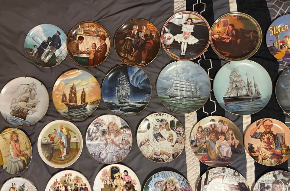 66 Collector Plates & Extra Stands - $180 - photo 5