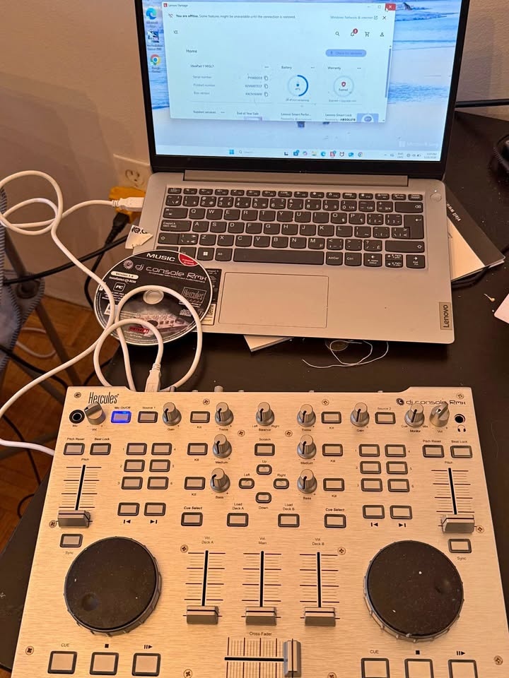 Hercules DJ Console RMX