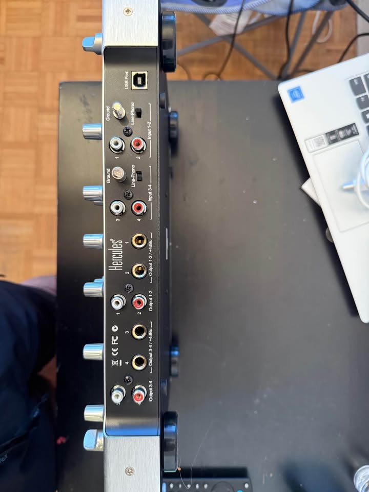 Hercules DJ Console RMX - photo 2