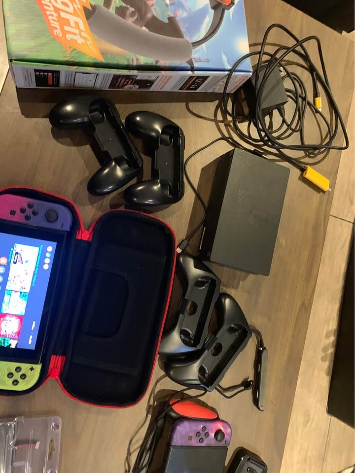 Modded Switch w/ Extras - photo 3