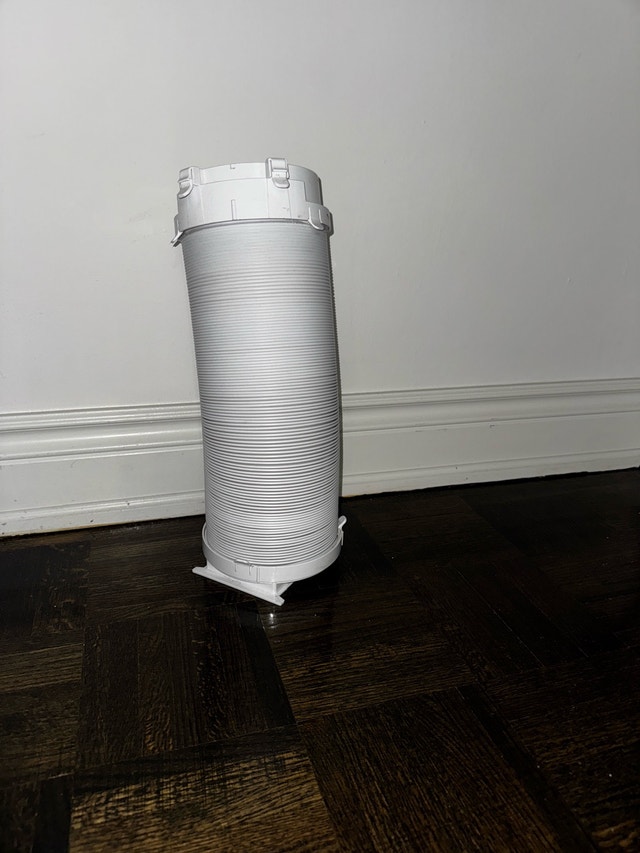 Portable Air Conditioner + Remote - photo 3