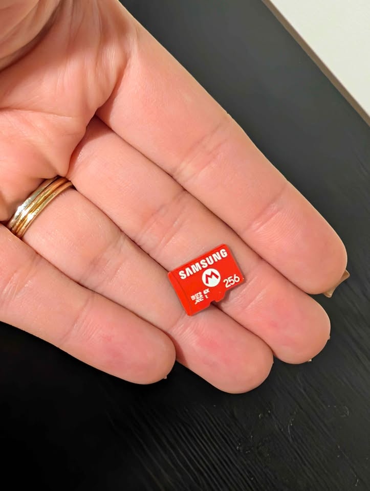 256GB Samsung MicroSD Card Express for Switch 2 - photo 2