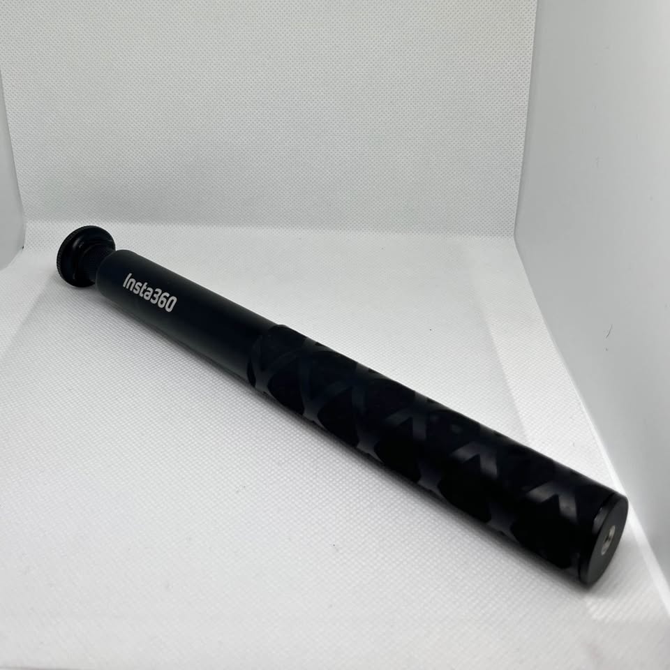 Insta360 Selfie Stick – Extendable / Invisible