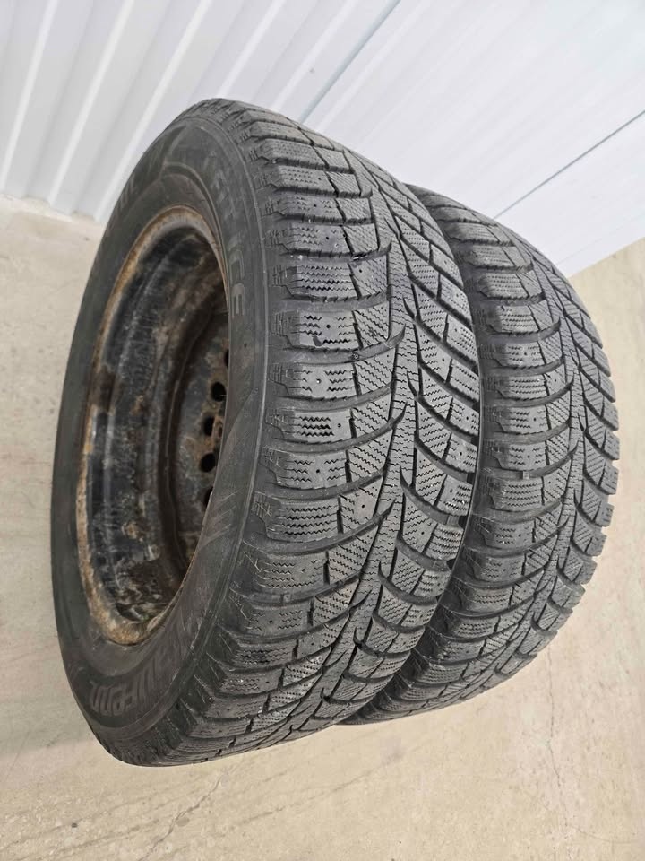 Winter Tires on Rims - 235/60R18 - photo 5