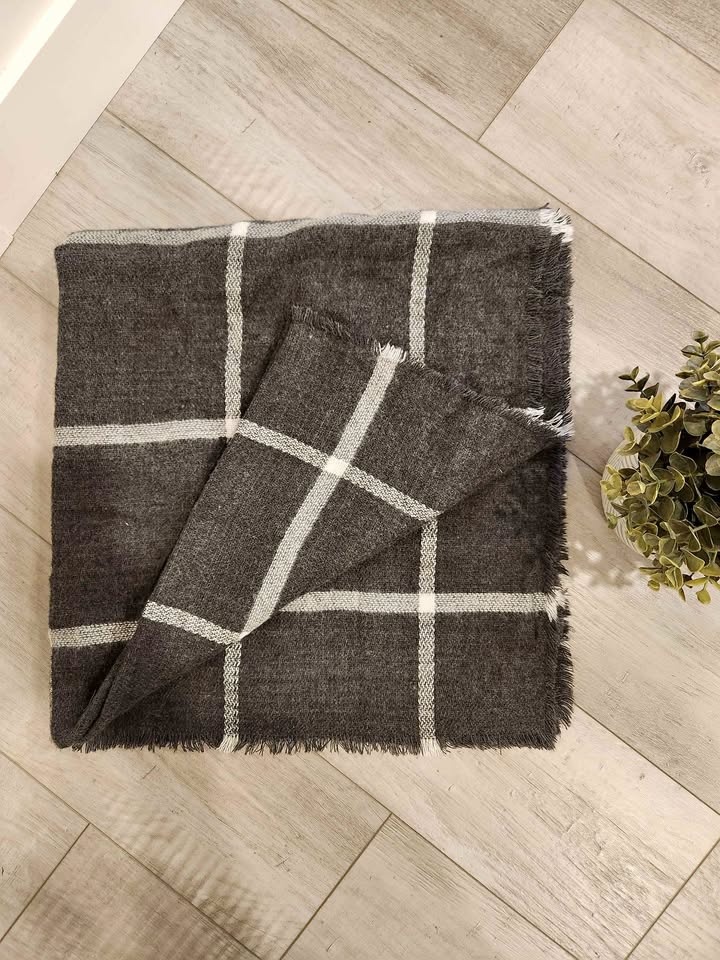 Large Women's Winter Blanket Scarf