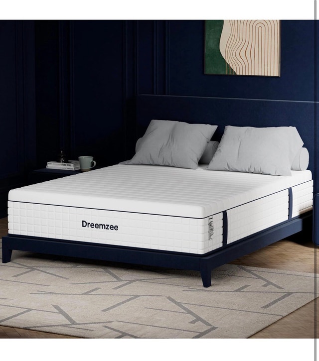 Brand new in box Queen Mattress - photo 3