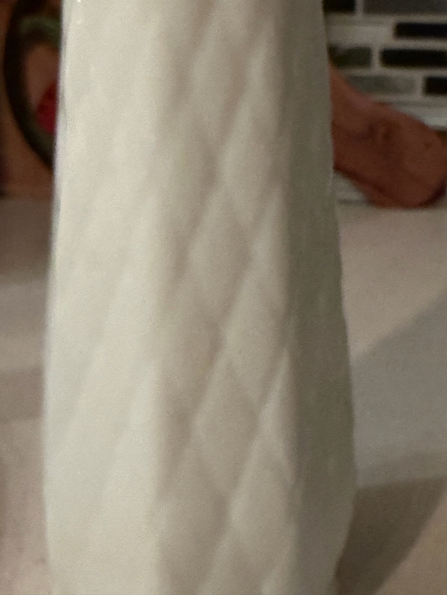 Vintage Milk Glass Vase - photo 2