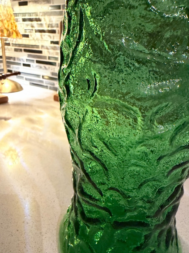 Vintage Hoosier GlassEmerald Green Vase - photo 2