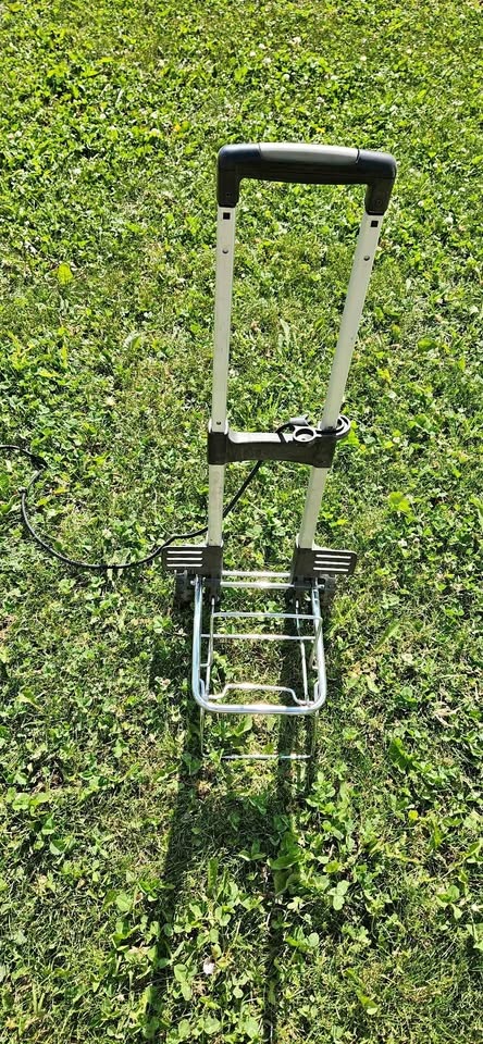 Small foldable cart
