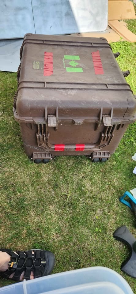 Pelican 1630 Case Canadian Military Surplus Barrack Box - photo 2