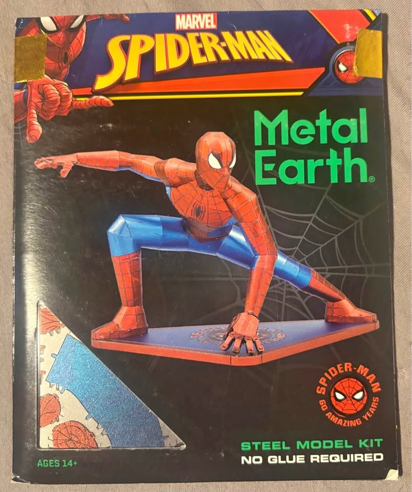 Spider-Man Metal Puzzle - Brand New