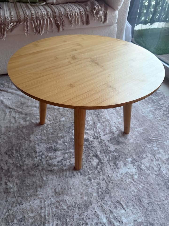 MOVING SALE Light Wooden Coffee Table - photo 2