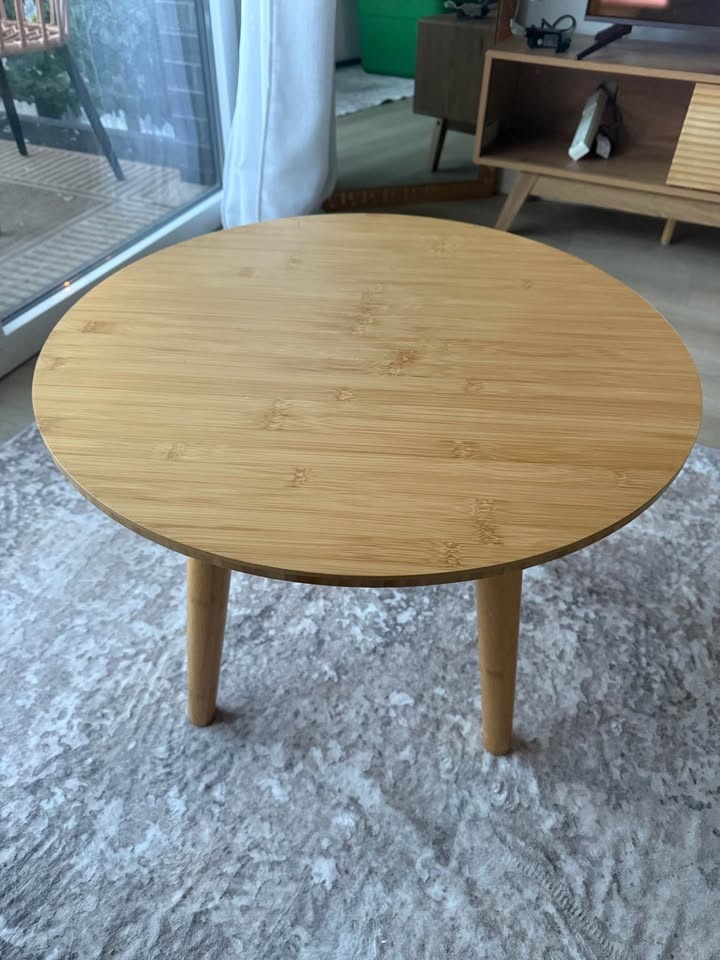 MOVING SALE Light Wooden Coffee Table - photo 4