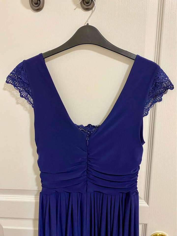 Formal Dress US Size 6 - photo 5