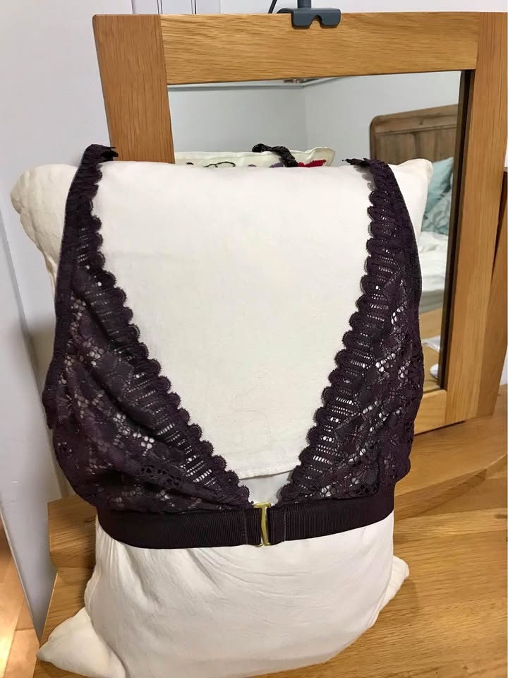 Lace bralettes x2