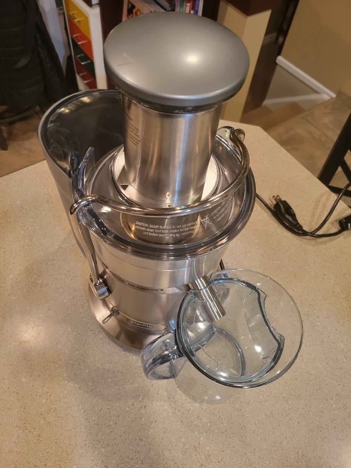 Breville Juice Fountain Elite Juicer (Model 800JEXL) - photo 2