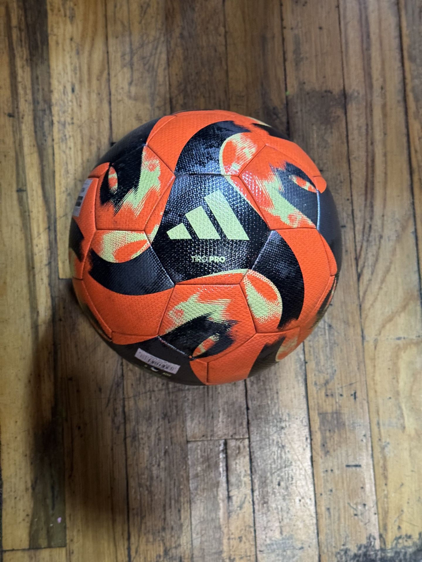 Official Match Balls FIFA Quality Pro - Size 5 - photo 3