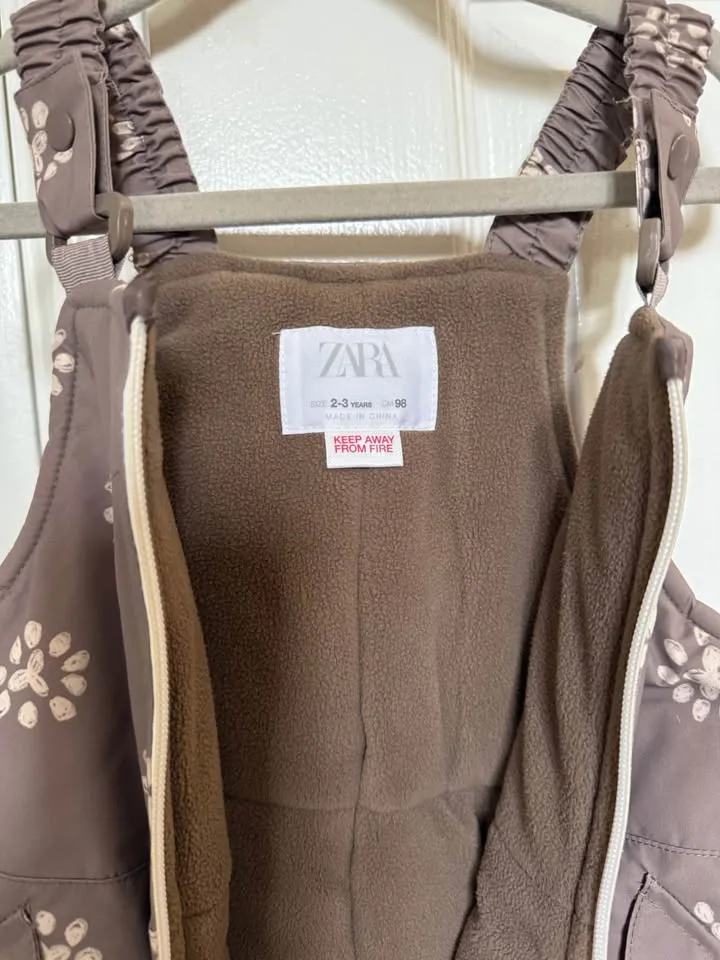 Zara snow pants kids, toddler. image indicator(3)