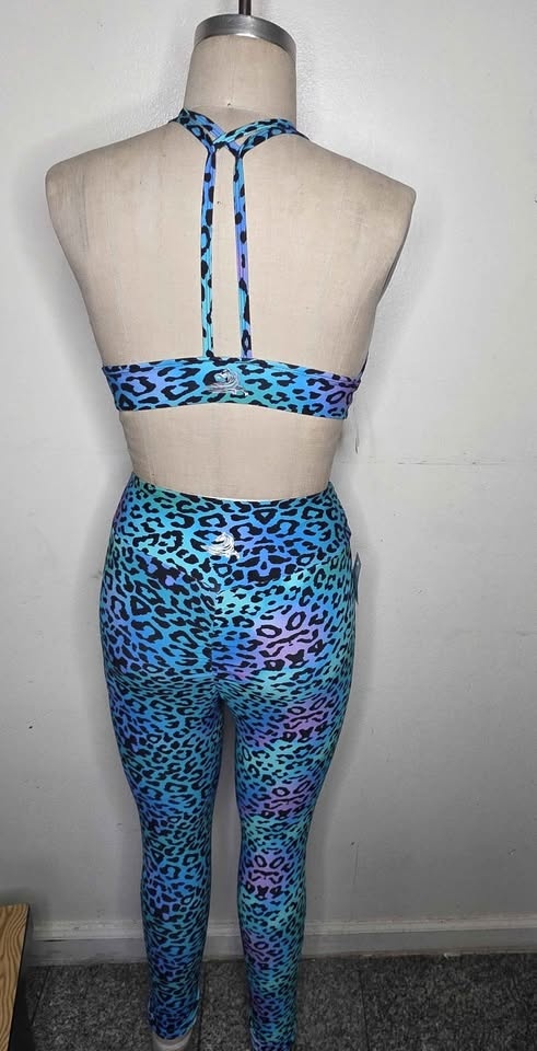 Leopard Print Leggings or Shorts Set with Top (Light Blue) - photo 2