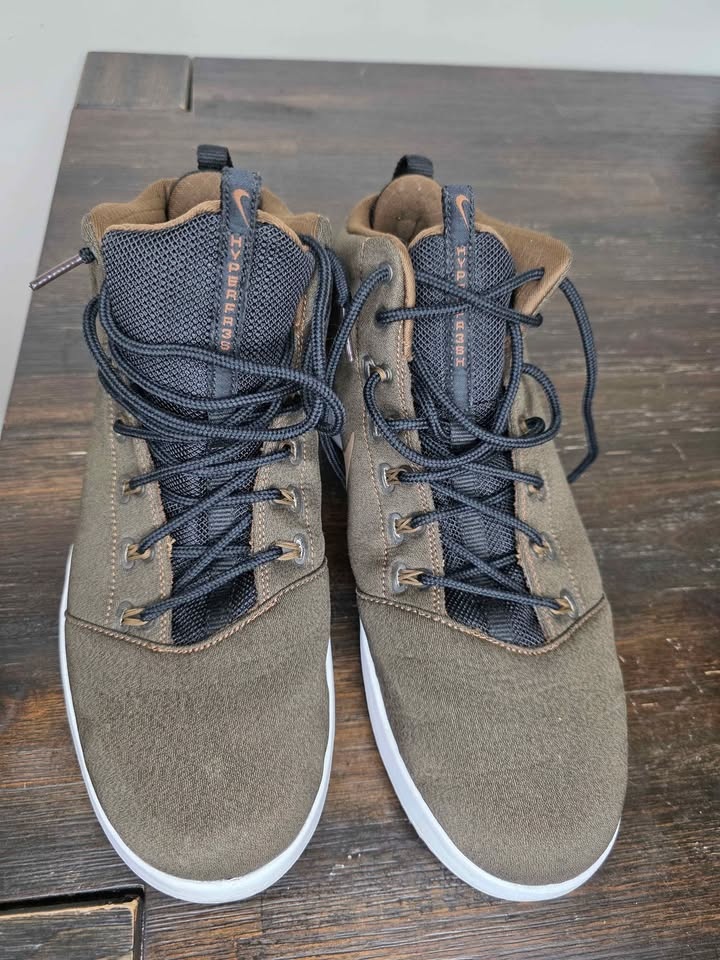 Nike hyperfresh PRM Mens mid top Trainers/ Sneakers-Size 12 - photo 3