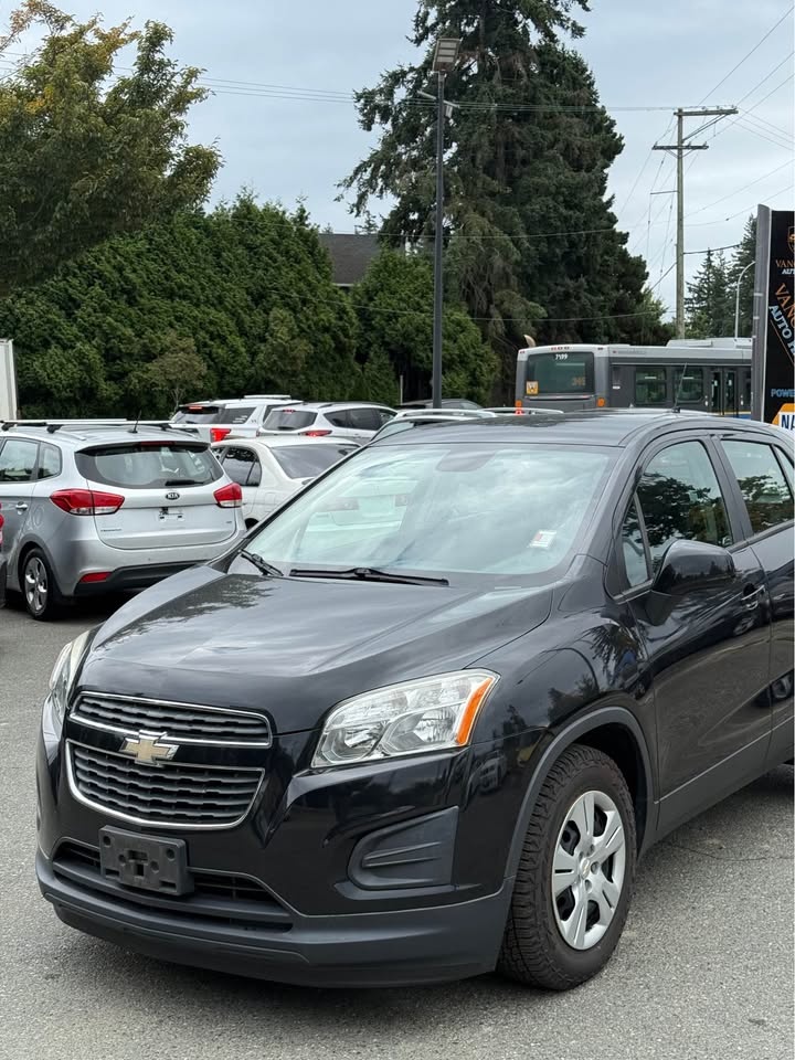 2015 Chevrolet Trax LS Manual Low KMS - photo 4