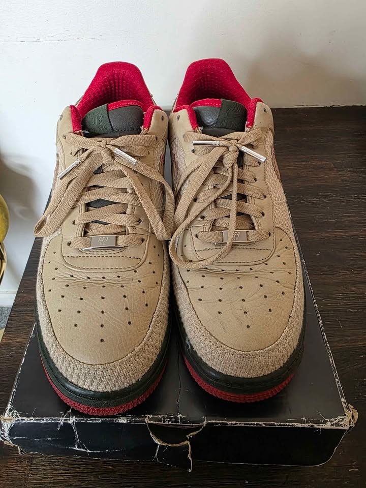 Nike Air Force 1 RARE Size 11 - photo 2