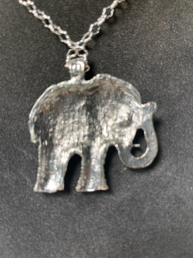 Elephant Necklace - photo 3