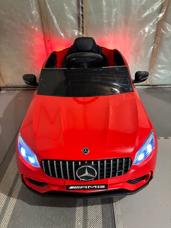 Mercedes-AMG Kids Electric Ride-On Car - Red - photo 2