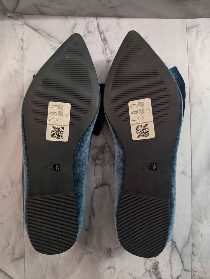 ASOS wide blue velvet ballet flats 7US 5UK NEW - photo 2