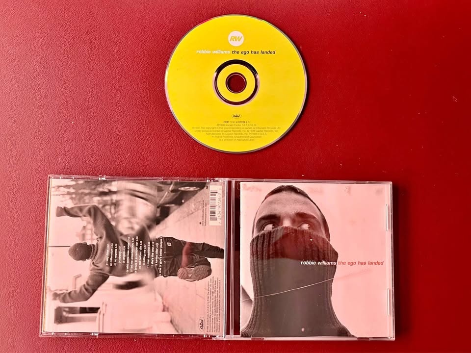 Robbie Williams – Ego Has Landed (CD)