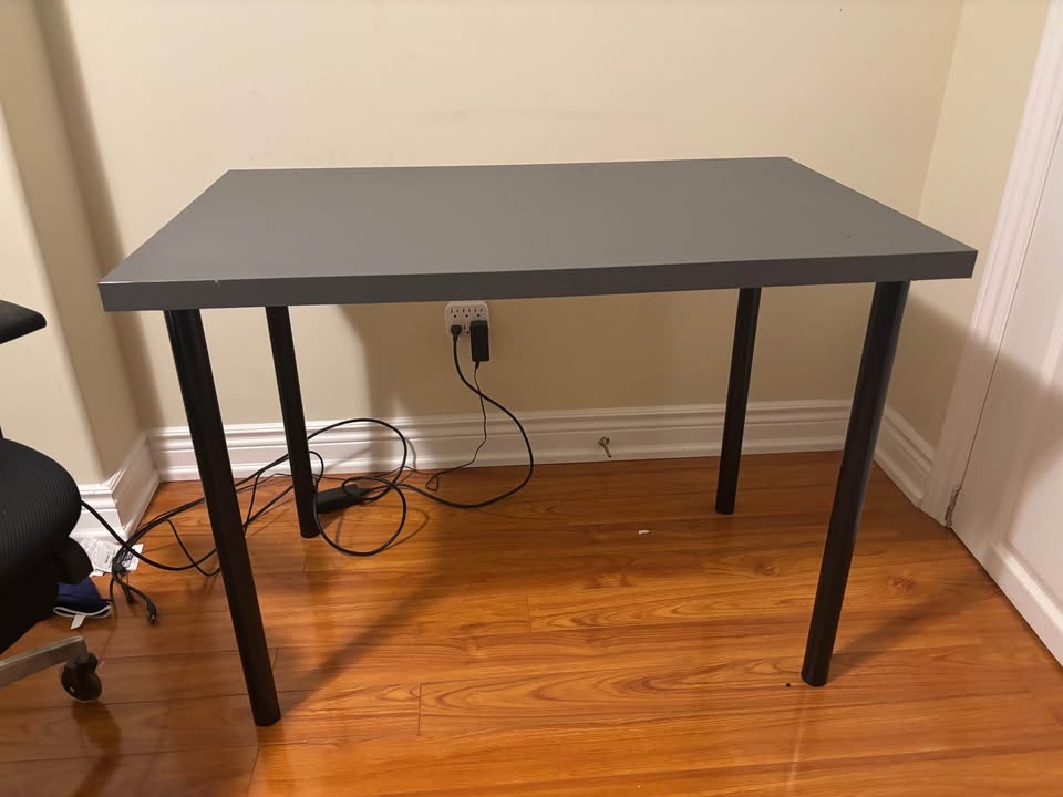Computer desk very good condition - photo 2