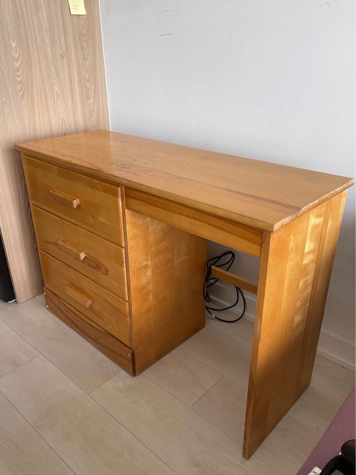 Office/ Study Table - photo 2