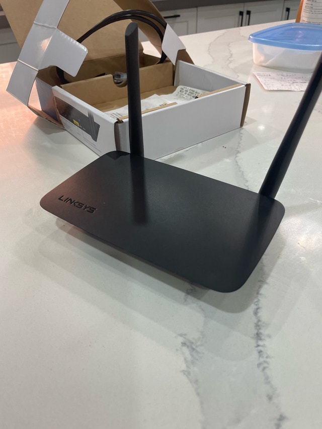 Linksys AC1200 Router - photo 4
