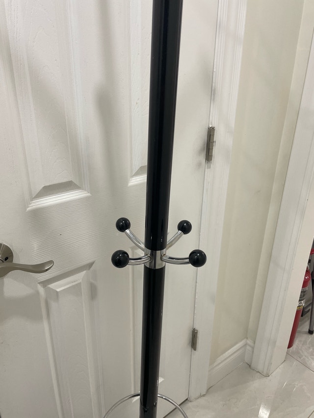68" Tall Black Coat Stand with Marble Base - photo 3