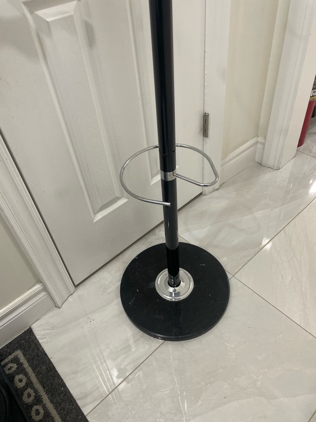 68" Tall Black Coat Stand with Marble Base - photo 4