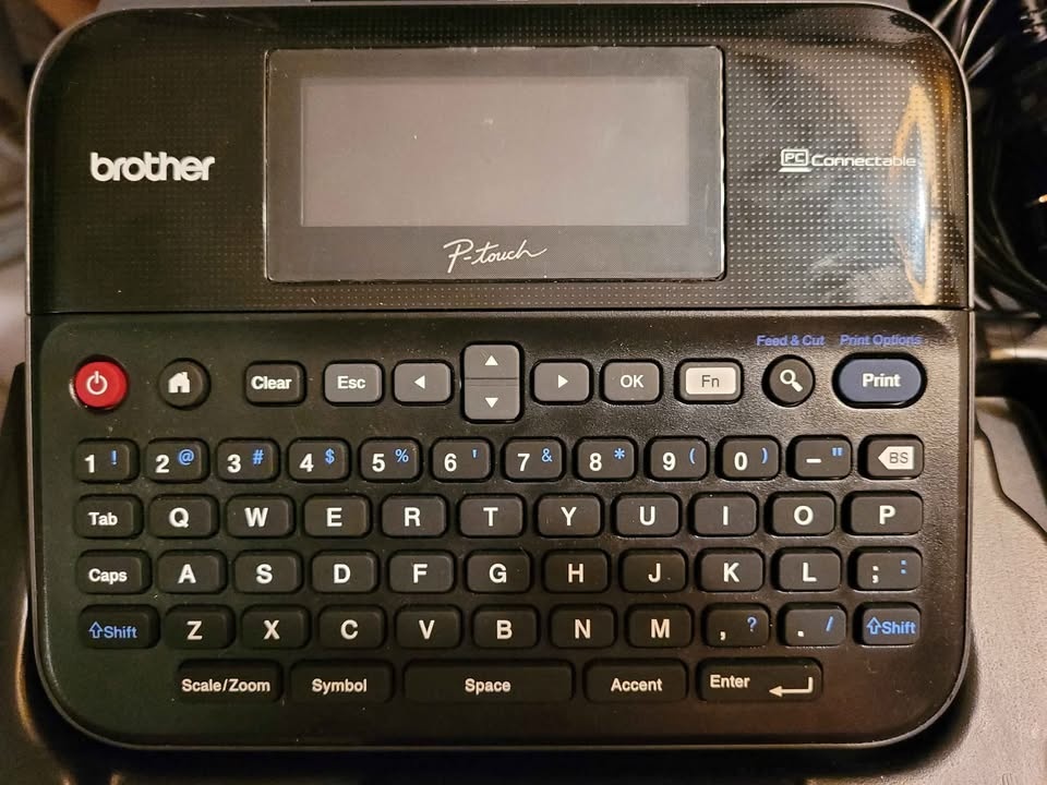 Brother P-Touch Professional Label Maker PTD600 - photo 4
