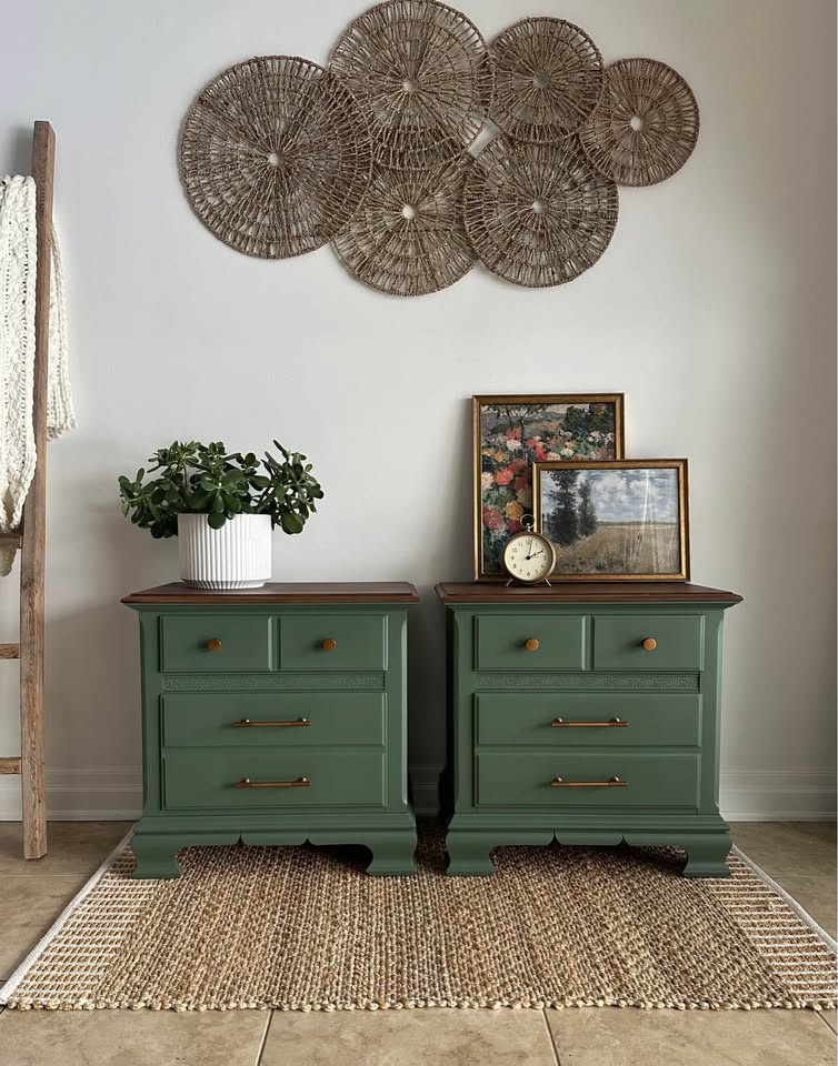 Refinished Green Nightstands - Set of two - photo 3