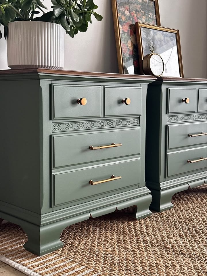Refinished Green Nightstands - Set of two - photo 5