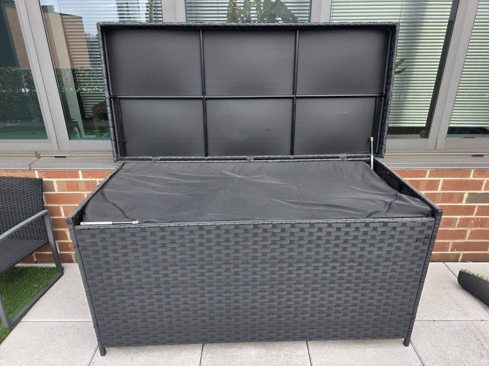 Waterproof Storage Chest - Balconera 260-gallon deck box - photo 5