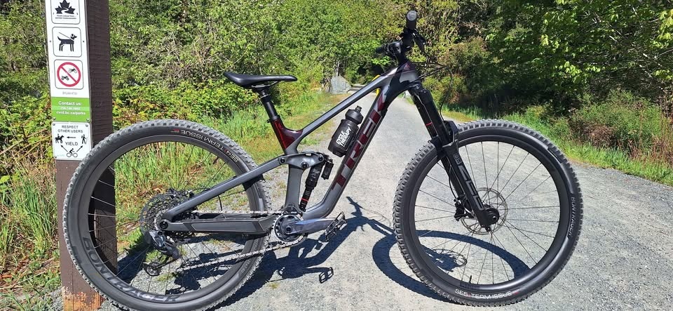 2023 Trek Slash 9.9 - photo 5
