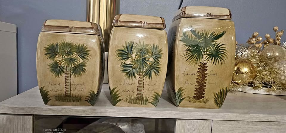 🌴 Bora Bora Ceramic Canister Set – Tropical Palm Design 🌴