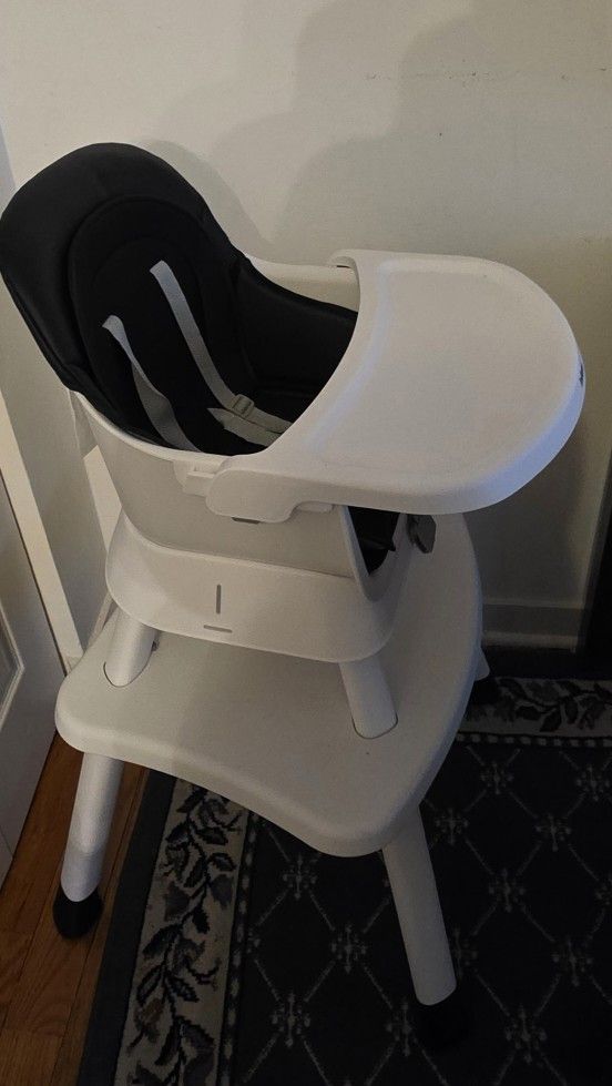 Infans Baby High Chair - White